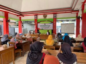 Desa Kesugihan Gelar Kegiatan Pengasuhan Bersama Bina Keluarga Balita